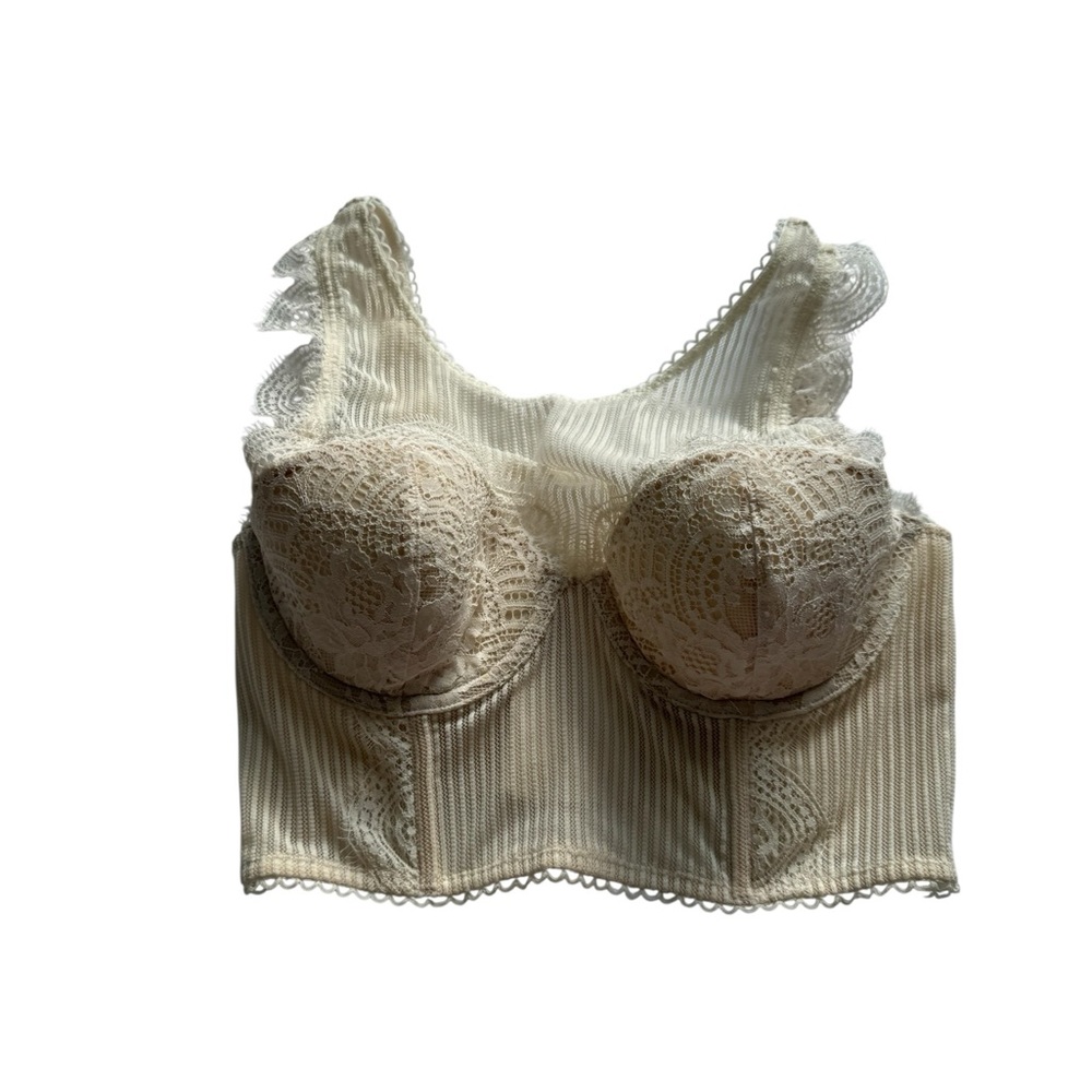 Victoria's Secret Cream Lace Bra